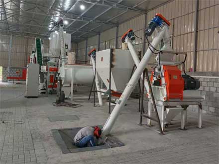 強福機械320型成套飼料顆粒生產線科威特項目