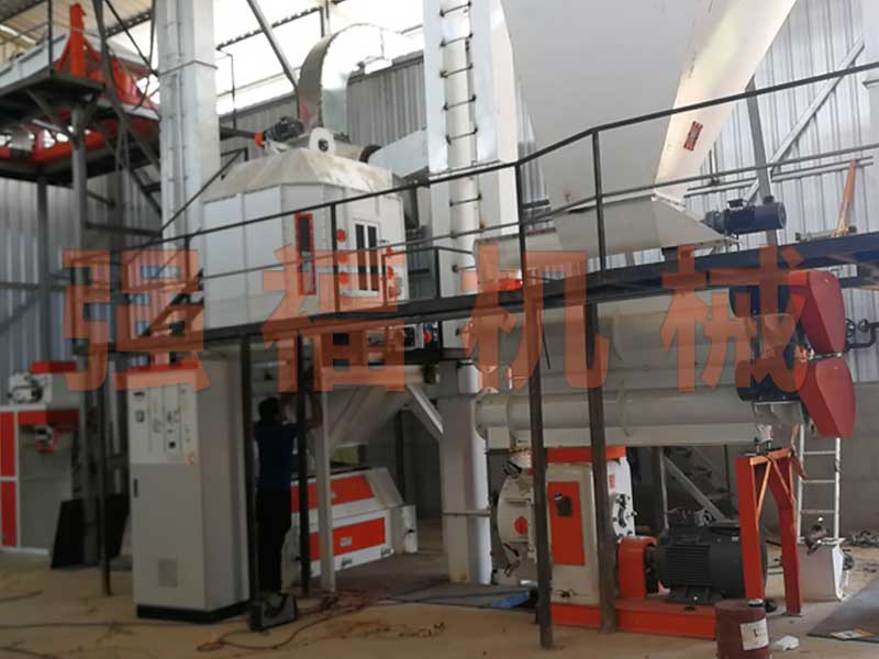 家禽飼料機(jī)械出售