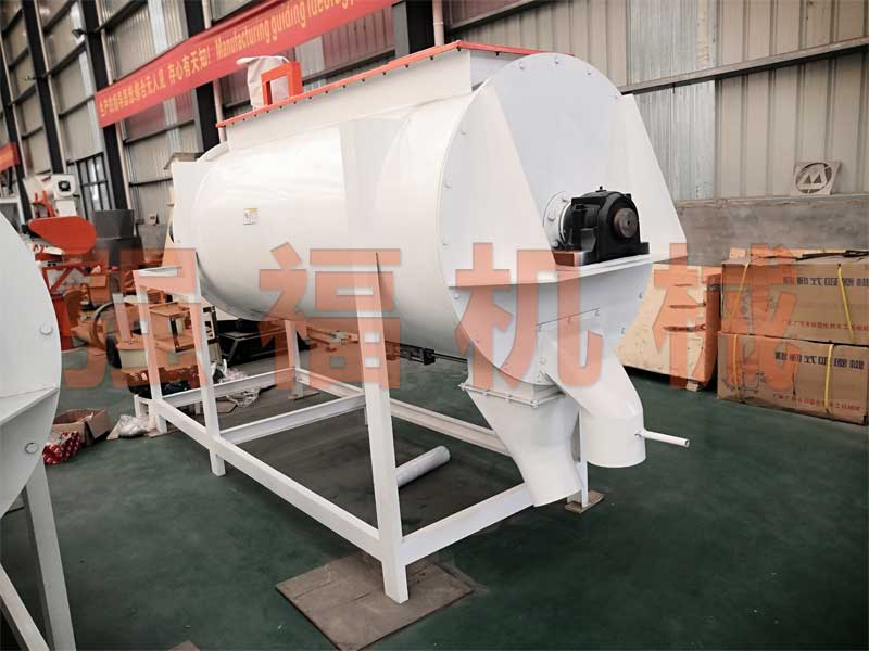 自動飼料混合機(jī)