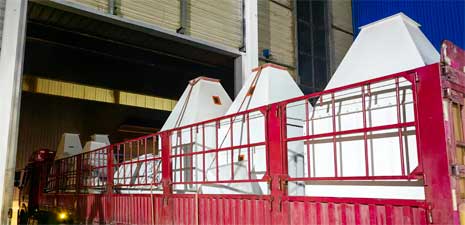 強福生產機械貓砂線部分設備發往開封